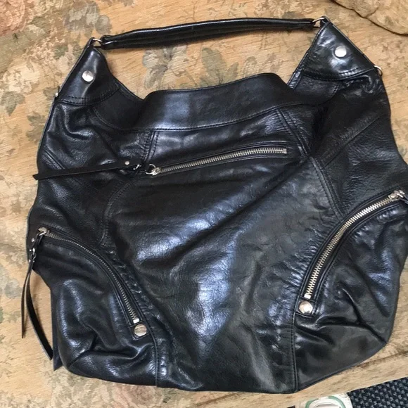 Andrew Marc New York Black Leather Shoulder Bag - Picture 3 of 9